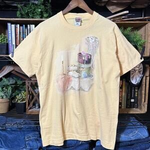 Vintage 90s Single Stitch Painting Art Tee Yellow Grandma Style Shirt Mens Large